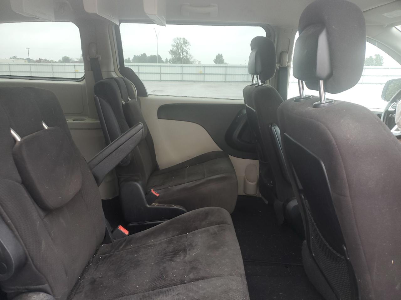 2011 Dodge Grand Caravan Crew VIN: 2D4RN5DG0BR756341 Lot: 84214165