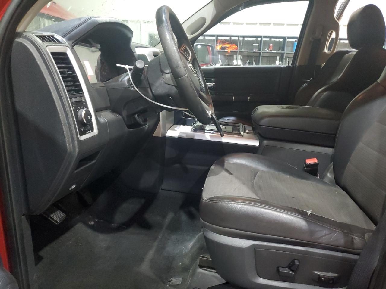 2010 Dodge Ram 1500 VIN: 1D7RV1CT1AS169704 Lot: 82137945