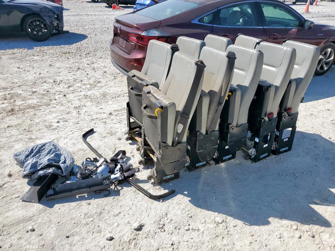 2019 Ford Transit T-350 VIN: 1FDZX2CM2KKB27929 Lot: 84270085