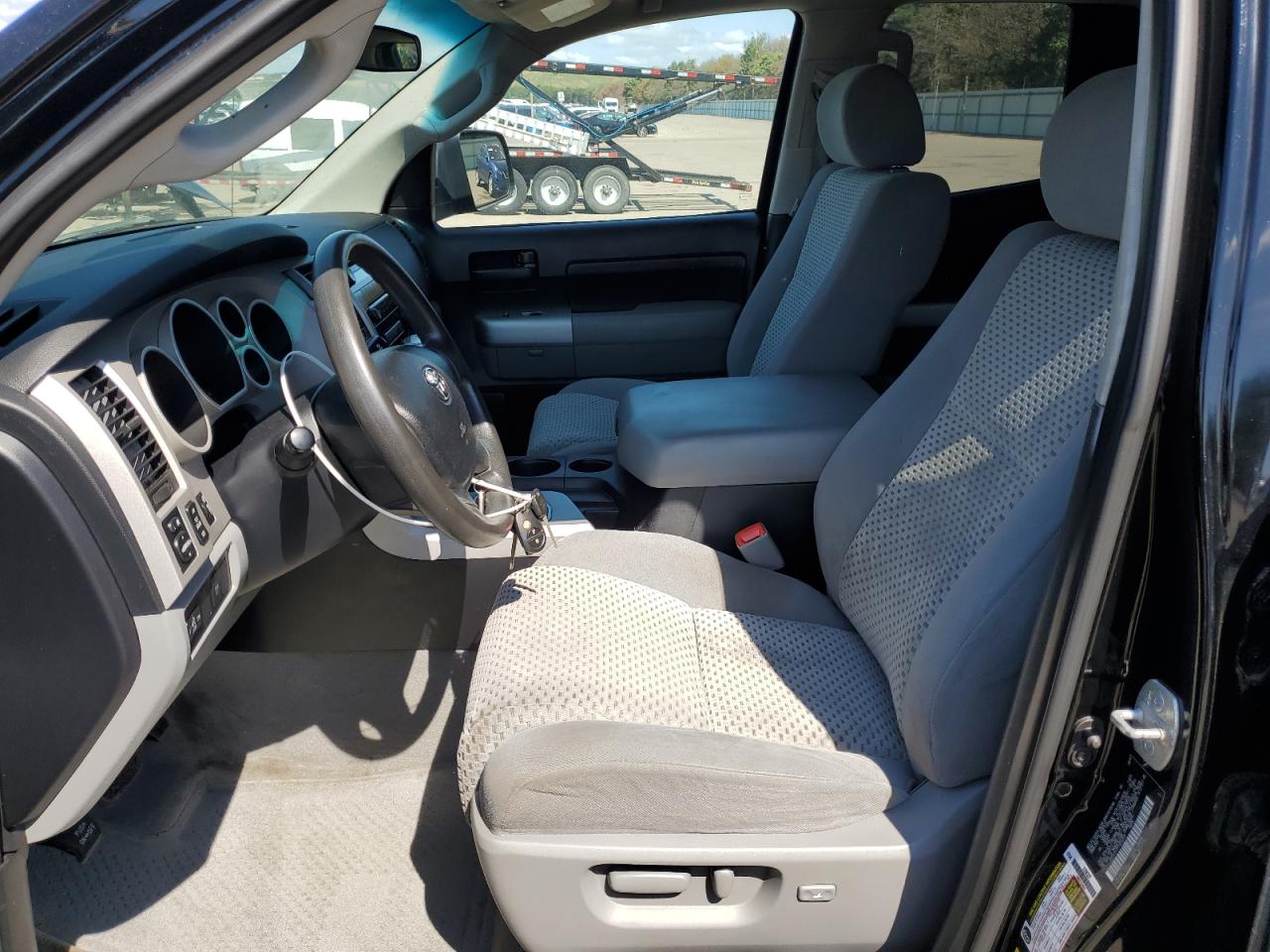 2007 Toyota Tundra Double Cab Sr5 VIN: 5TFBT54177X010137 Lot: 70982585