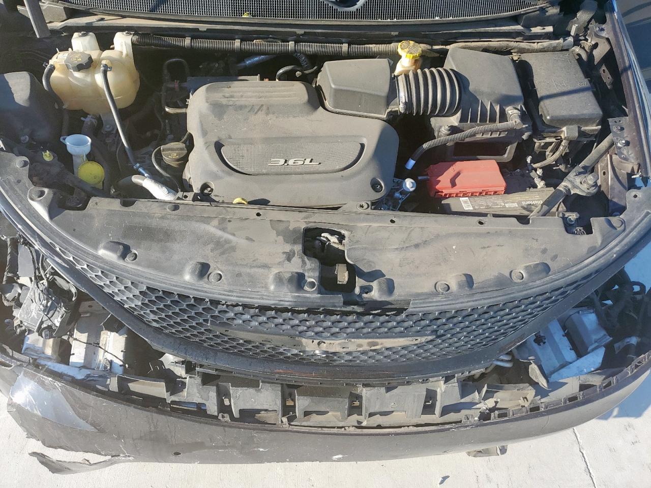 2018 Chrysler Pacifica Limited VIN: 2C4RC1GG5JR354899 Lot: 84657975