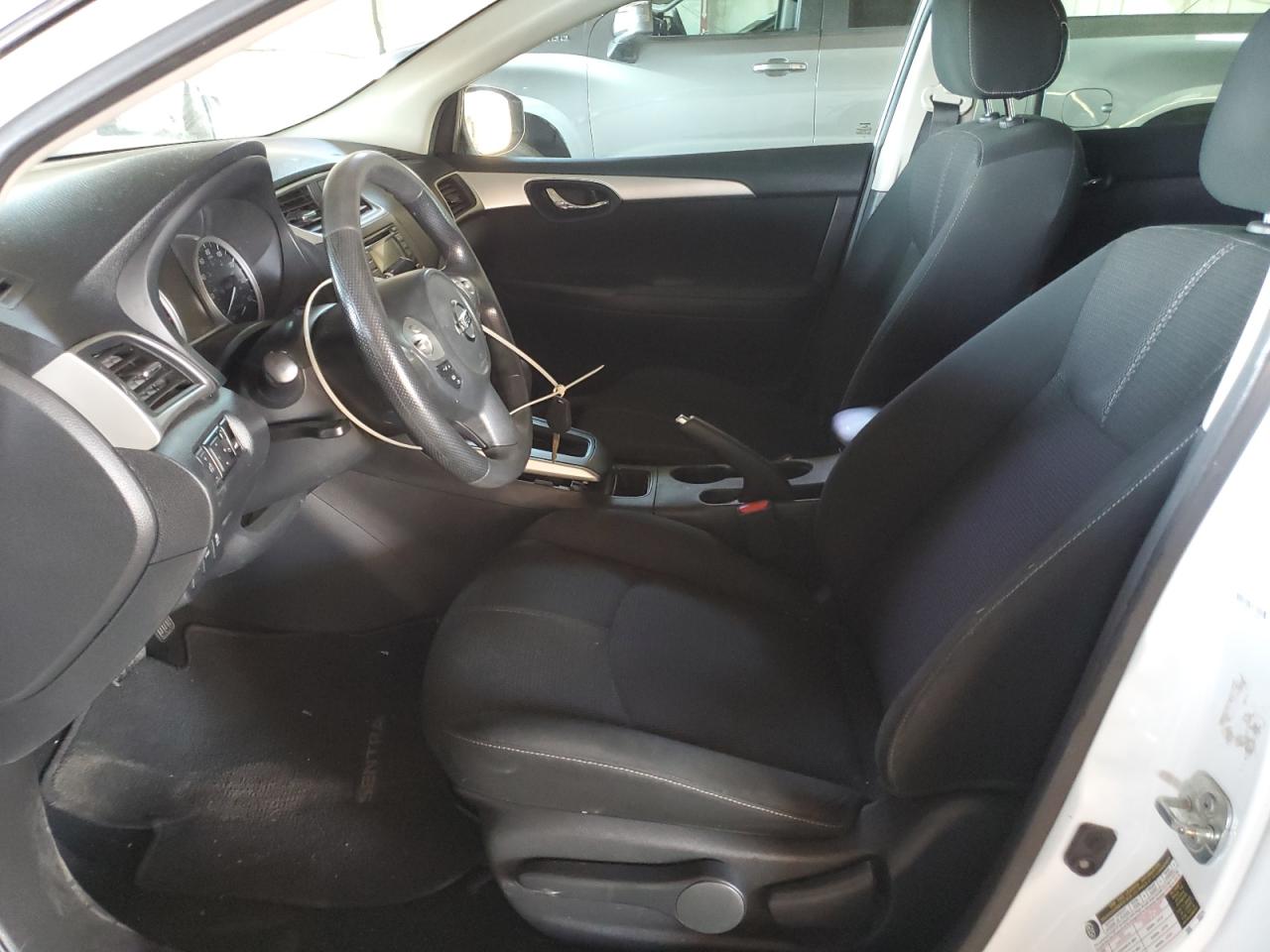 2018 Nissan Sentra S VIN: 3N1AB7AP5JY330777 Lot: 81902365