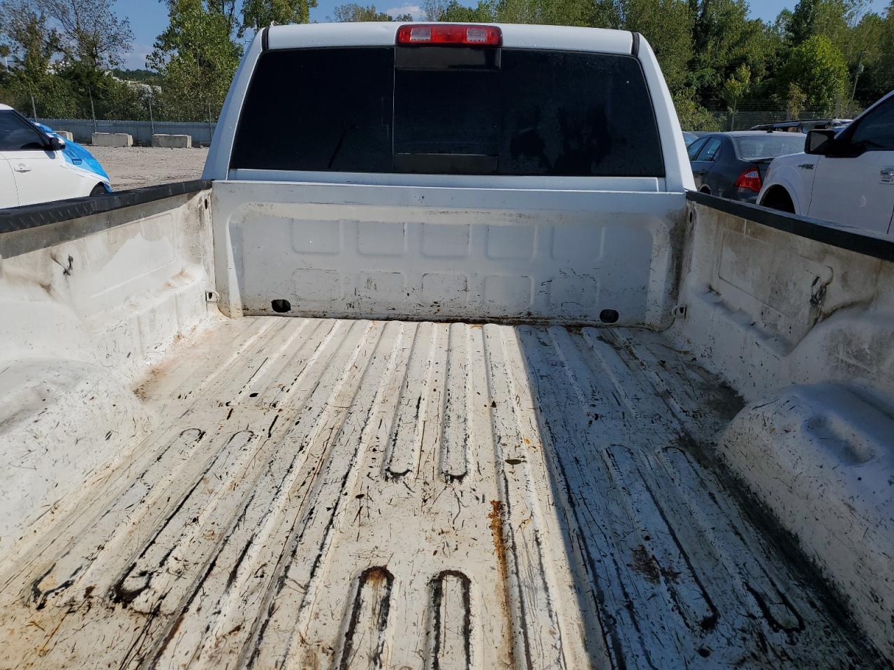 2015 Ram 1500 St VIN: 3C6JR6DT9FG559530 Lot: 70256965