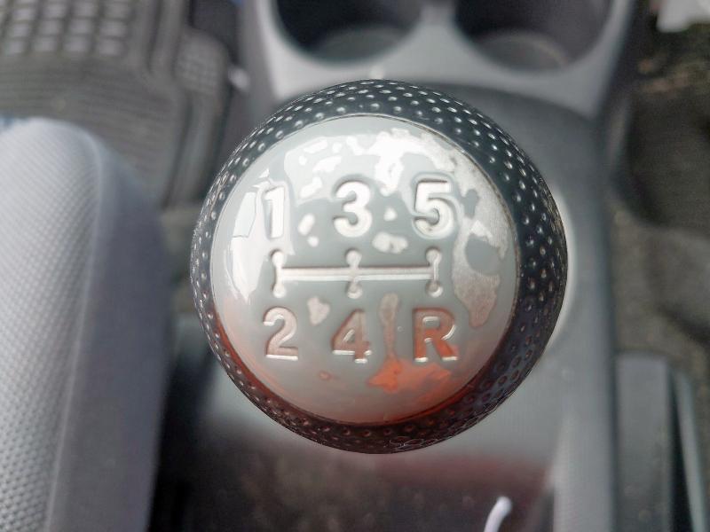 2004 HONDA JAZZ SE 
