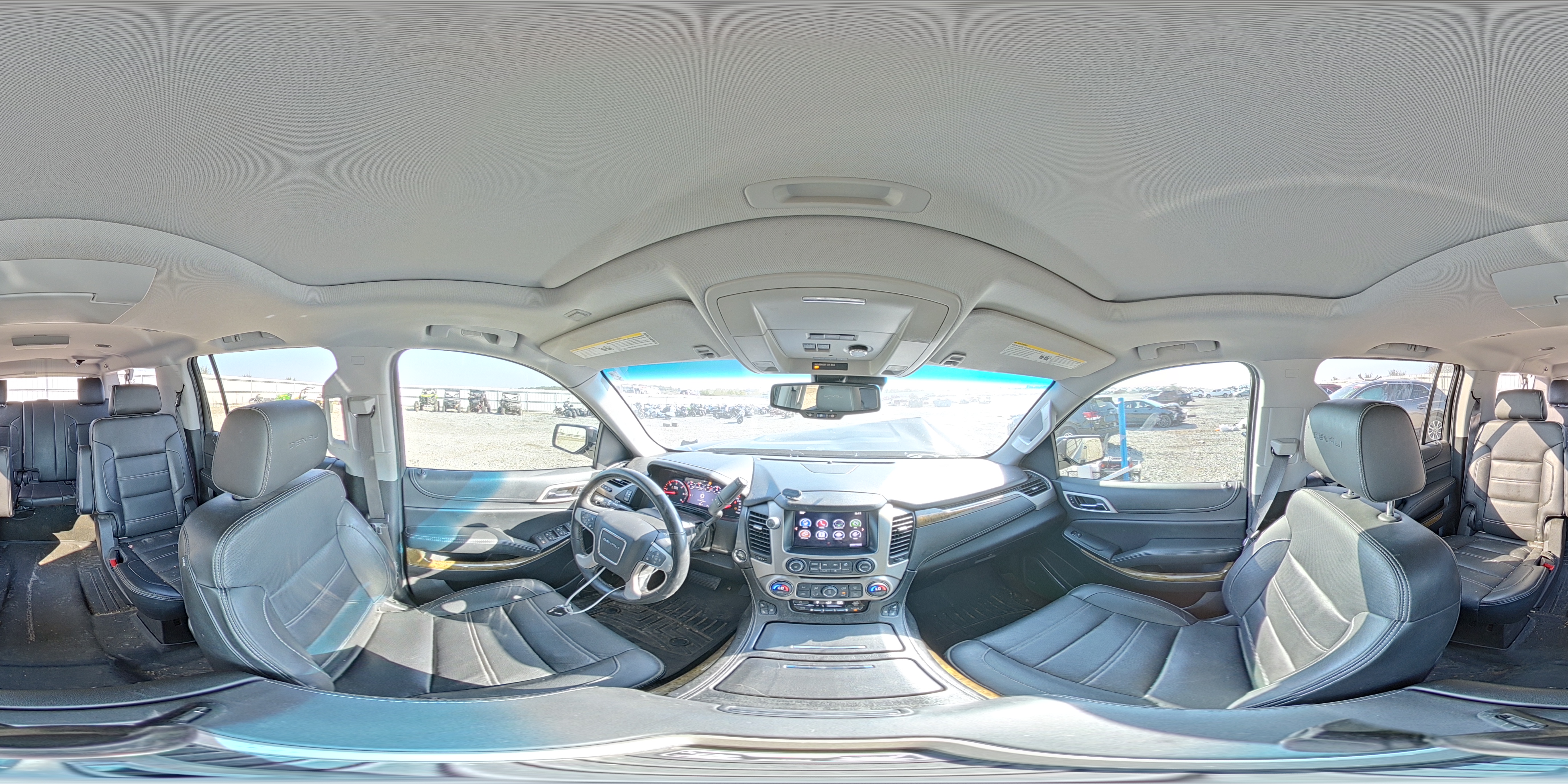 2016 GMC Yukon Xl Denali VIN: 1GKS2HKJ8GR340286 Lot: 84254185