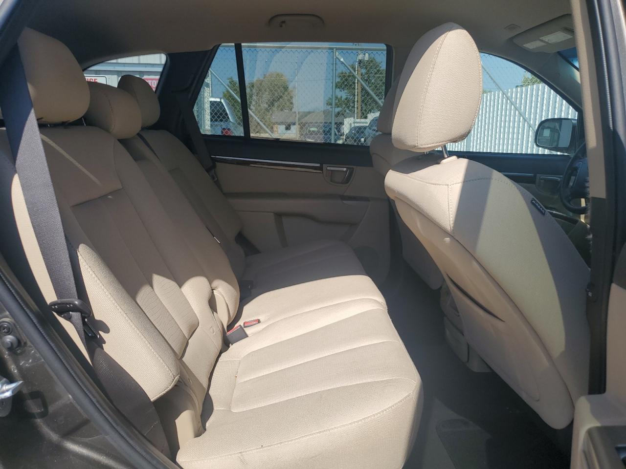 2012 Hyundai Santa Fe Gls VIN: 5XYZGDAB5CG152820 Lot: 81540935