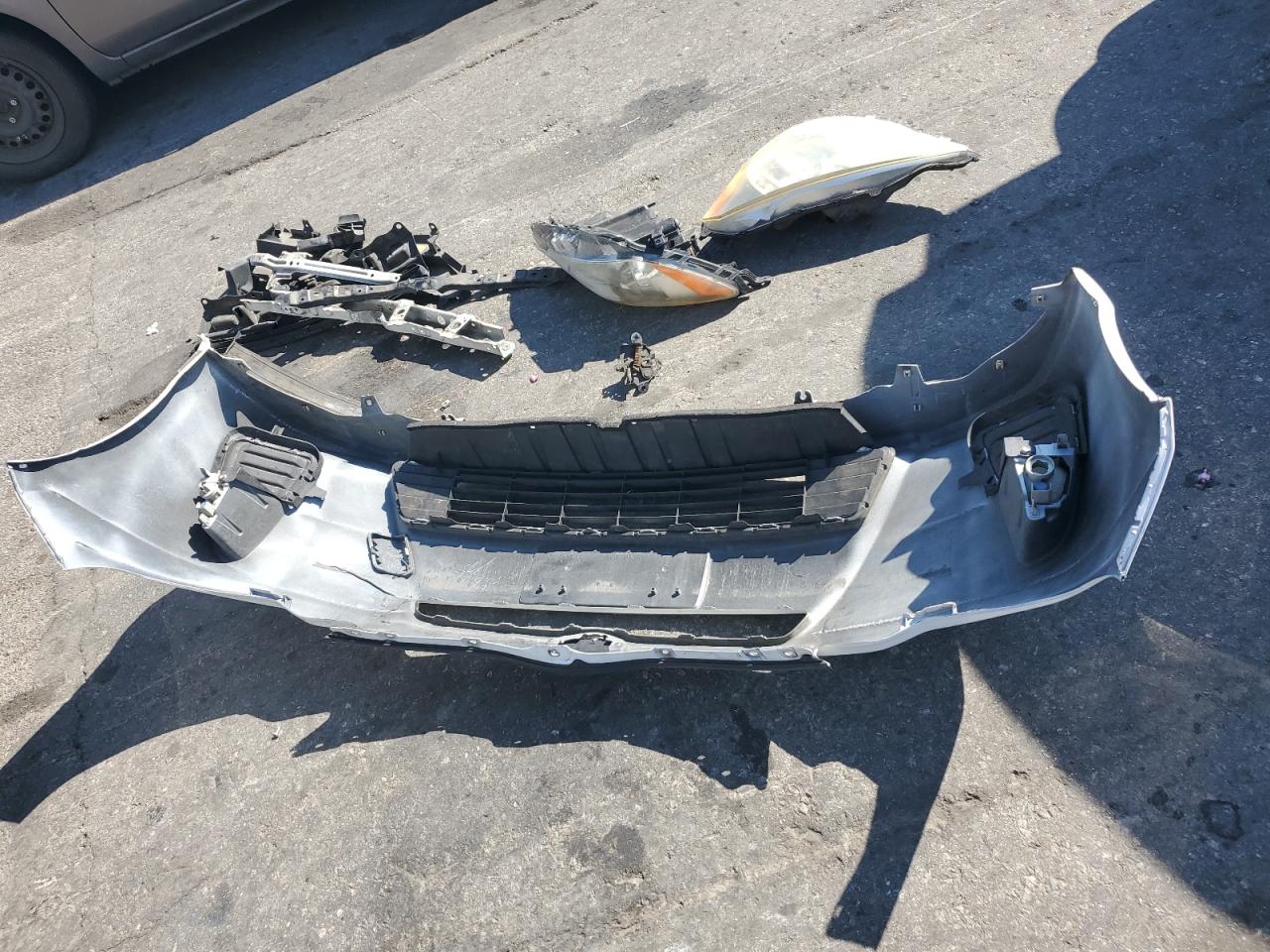 2013 Toyota Prius C VIN: JTDKDTB34D1038854 Lot: 71742395