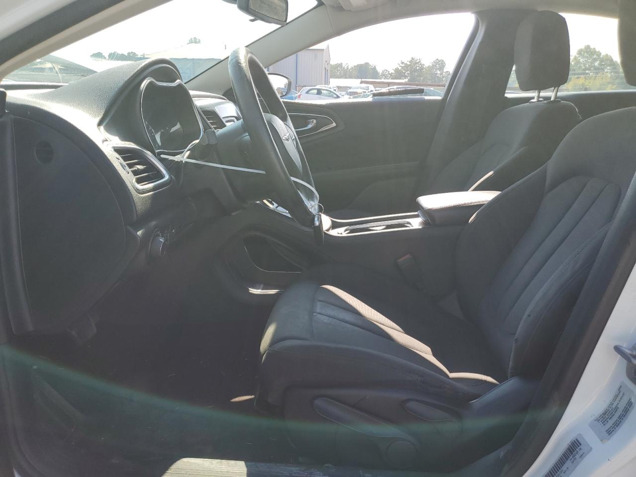 2016 Chrysler 200 Limited VIN: 1C3CCCAB5GN143310 Lot: 71934085