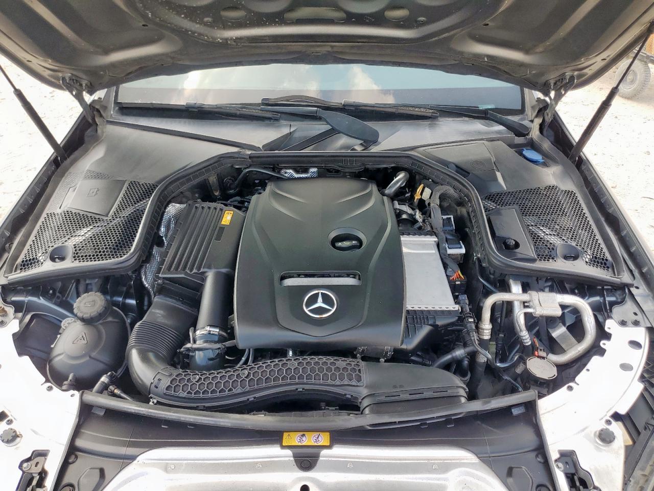 2018 Mercedes-Benz C 300 VIN: 55SWF4JB2JU257338 Lot: 81439805