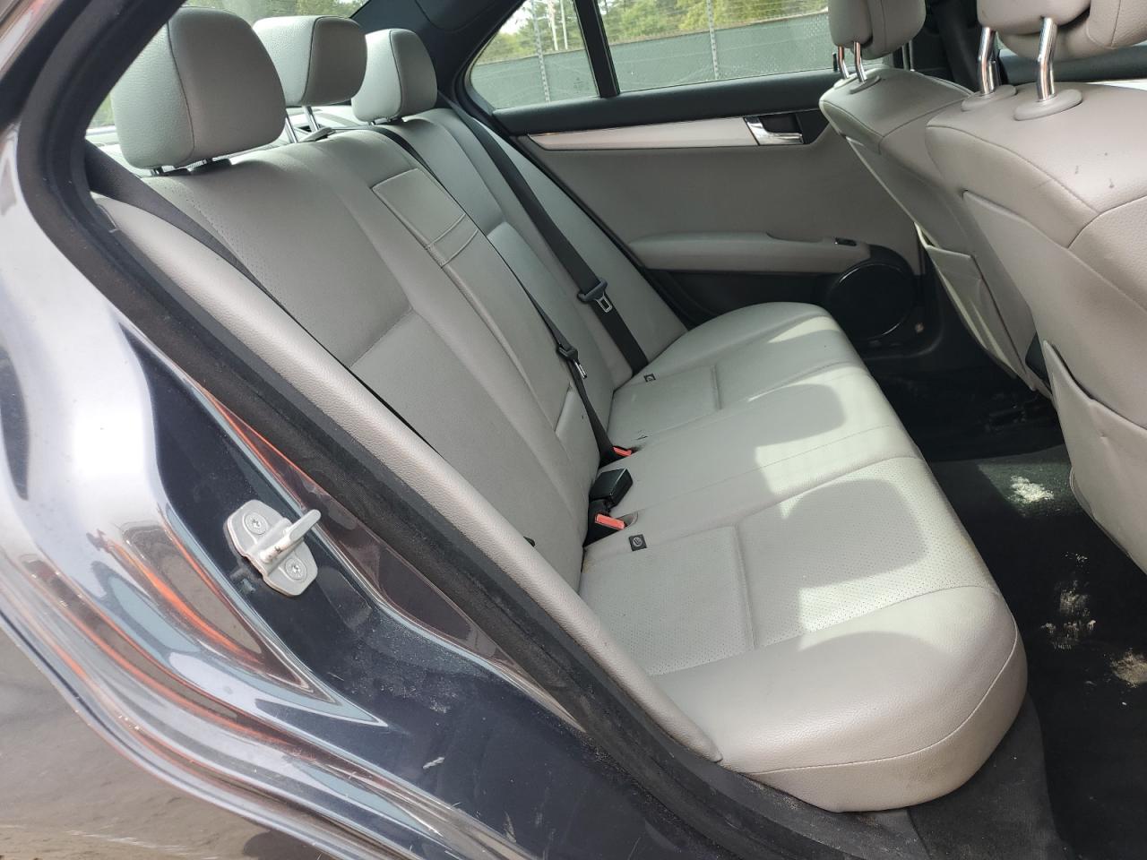 2008 Mercedes-Benz C 300 4Matic VIN: WDDGF81X28F194309 Lot: 70890805