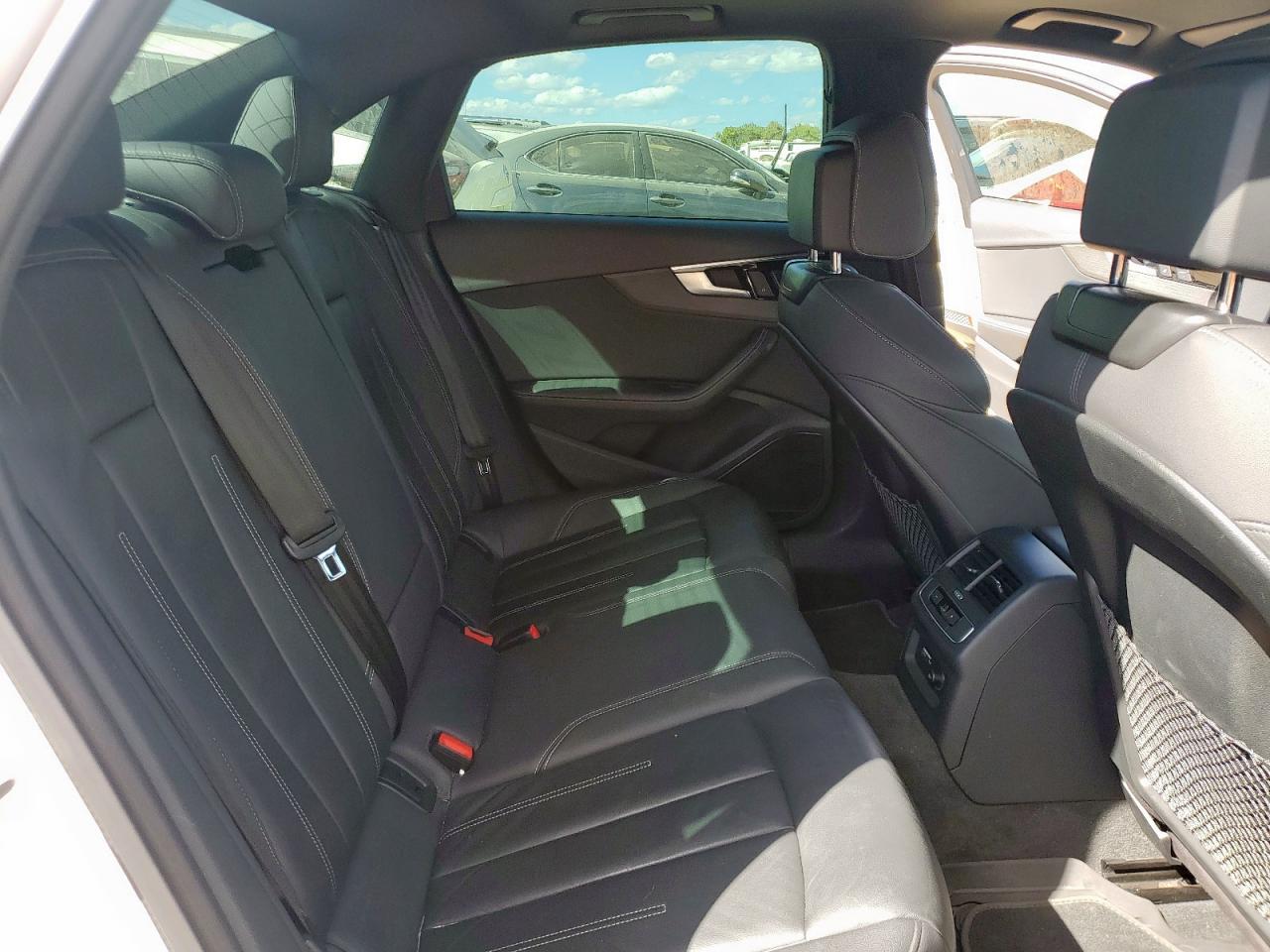 2020 Audi A4 Premium Plus VIN: WAUENAF4XLN007453 Lot: 81131625