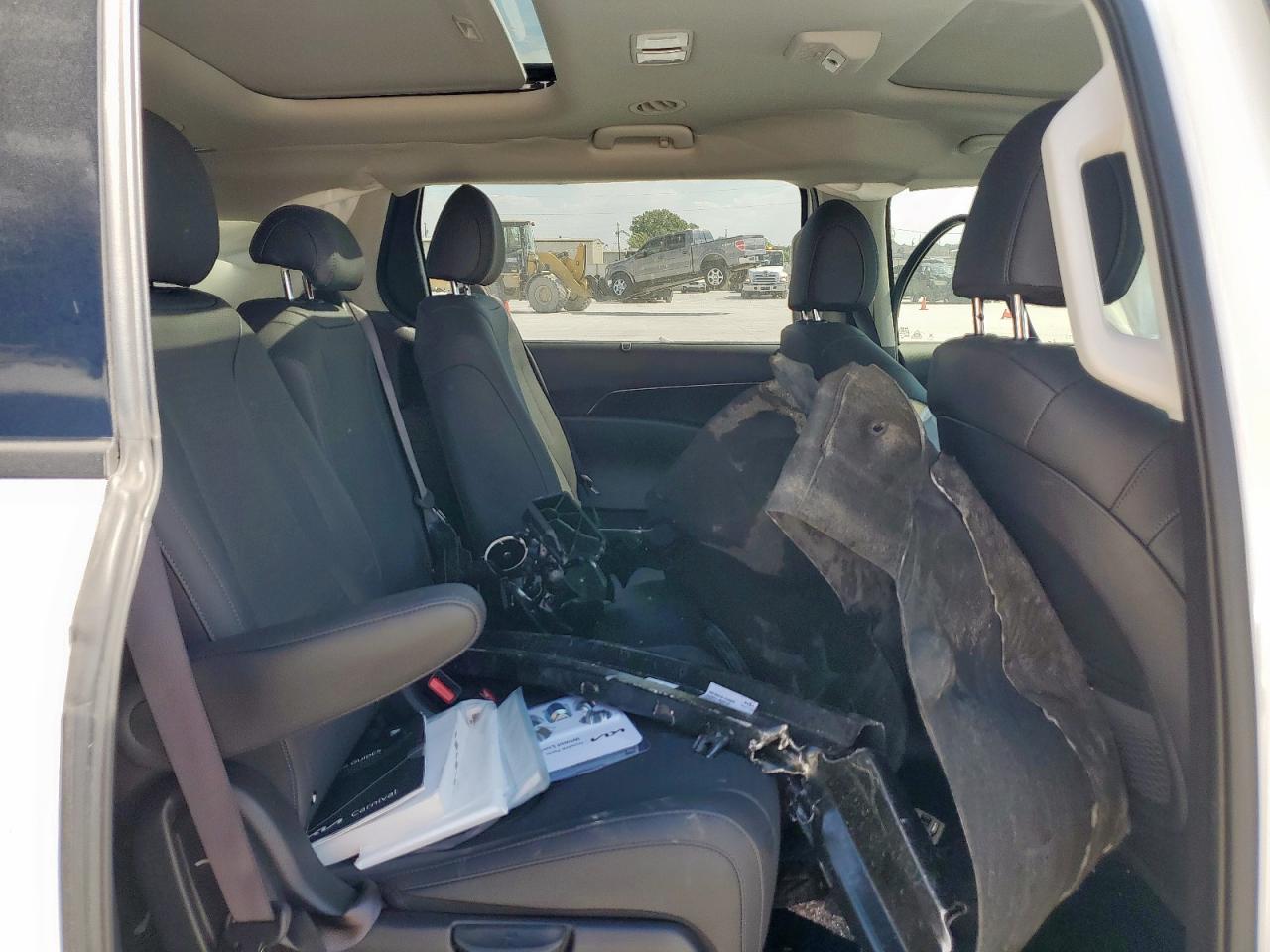 2025 Kia Carnival Sx VIN: KNDNE5K32S6500110 Lot: 84460155