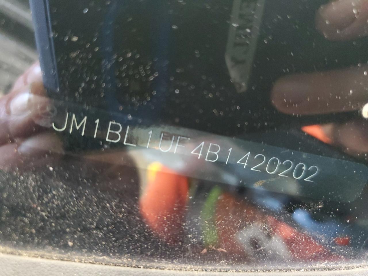 2011 Mazda 3 I VIN: JM1BL1UF4B1420202 Lot: 80947045