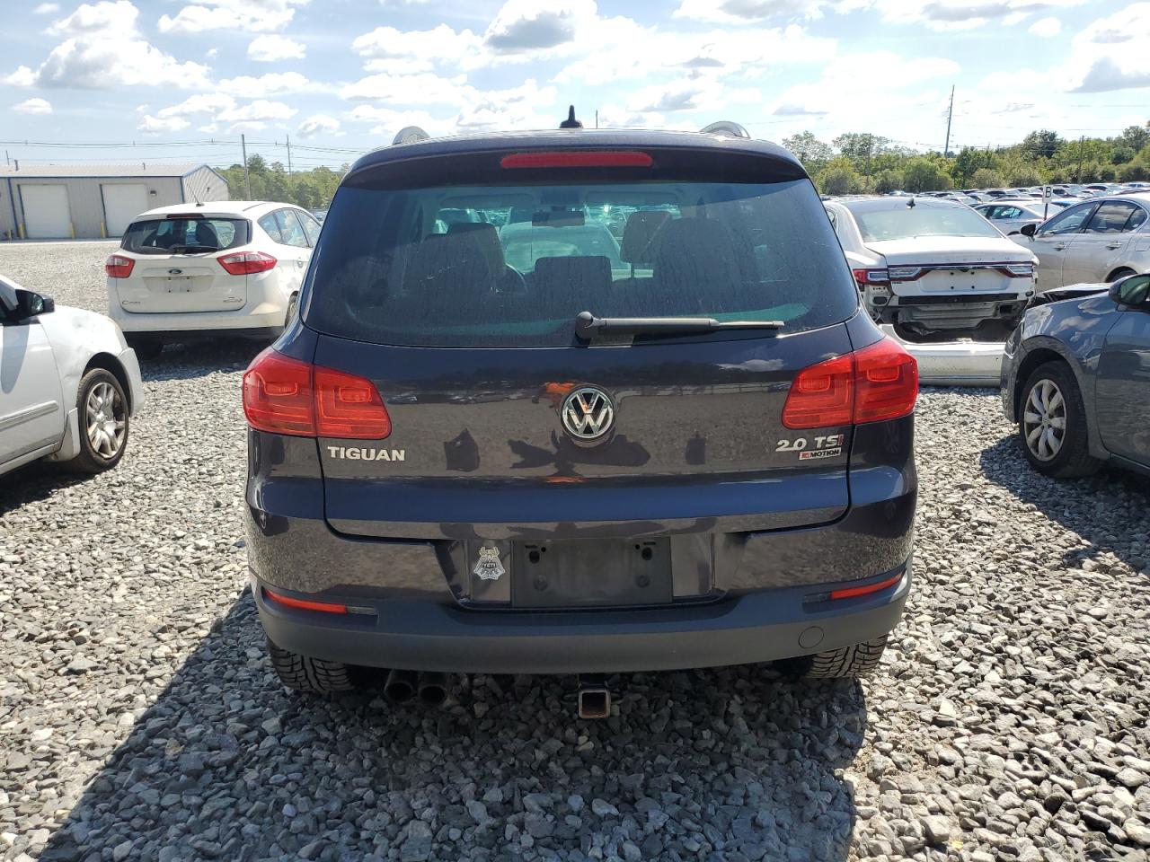 2016 Volkswagen Tiguan Comfortline VIN: WVGJV7AX6GW584689 Lot: 67957725