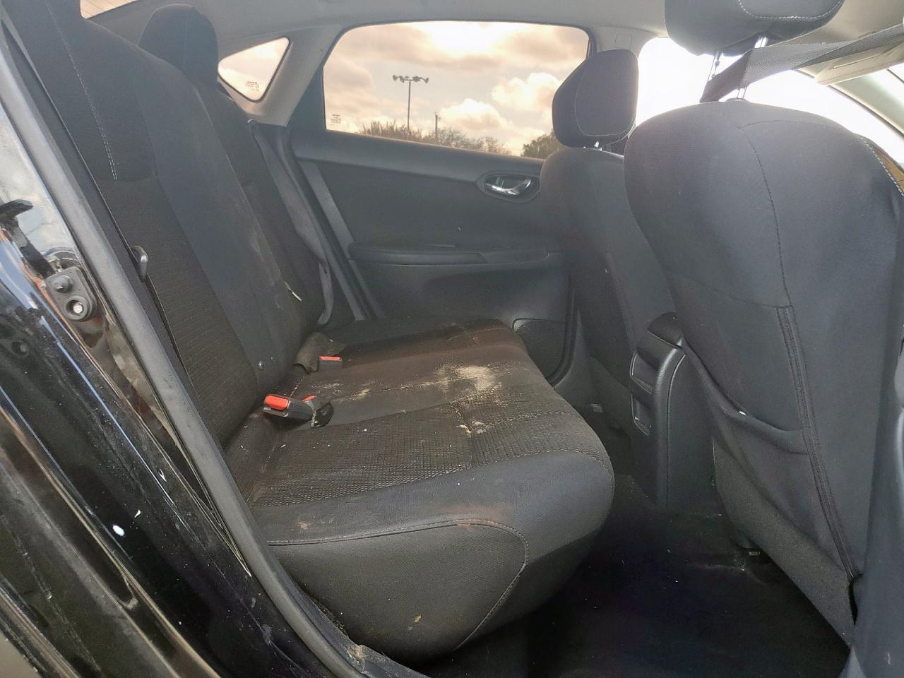 2017 Nissan Sentra S VIN: 3N1AB7AP3HY371791 Lot: 82072495