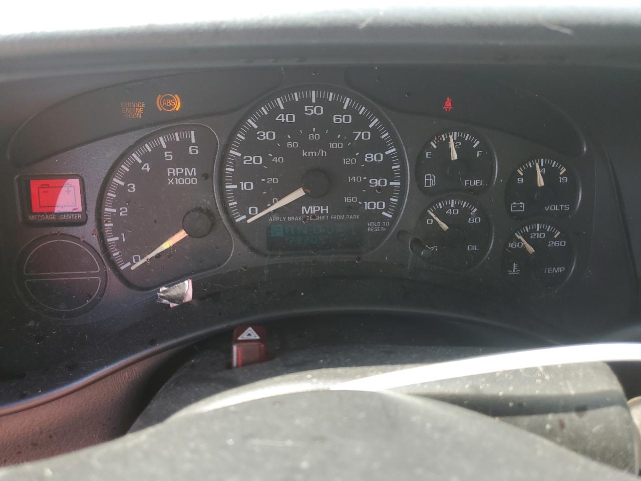 2002 Chevrolet Avalanche C1500 VIN: 3GNEC13T32G225379 Lot: 82125255