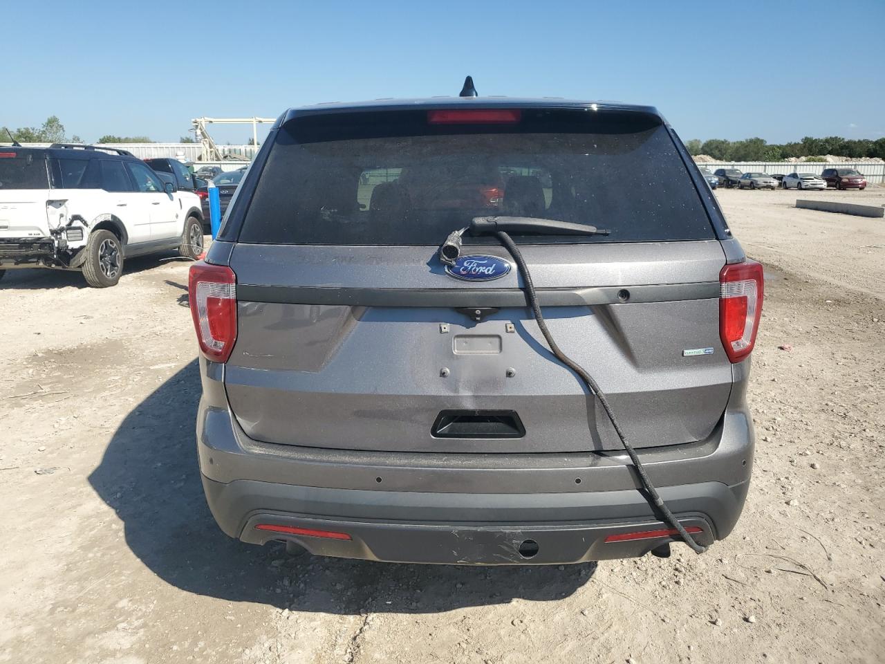 2016 Ford Explorer Police Interceptor VIN: 1FM5K8AR9GGA04671 Lot: 83824845