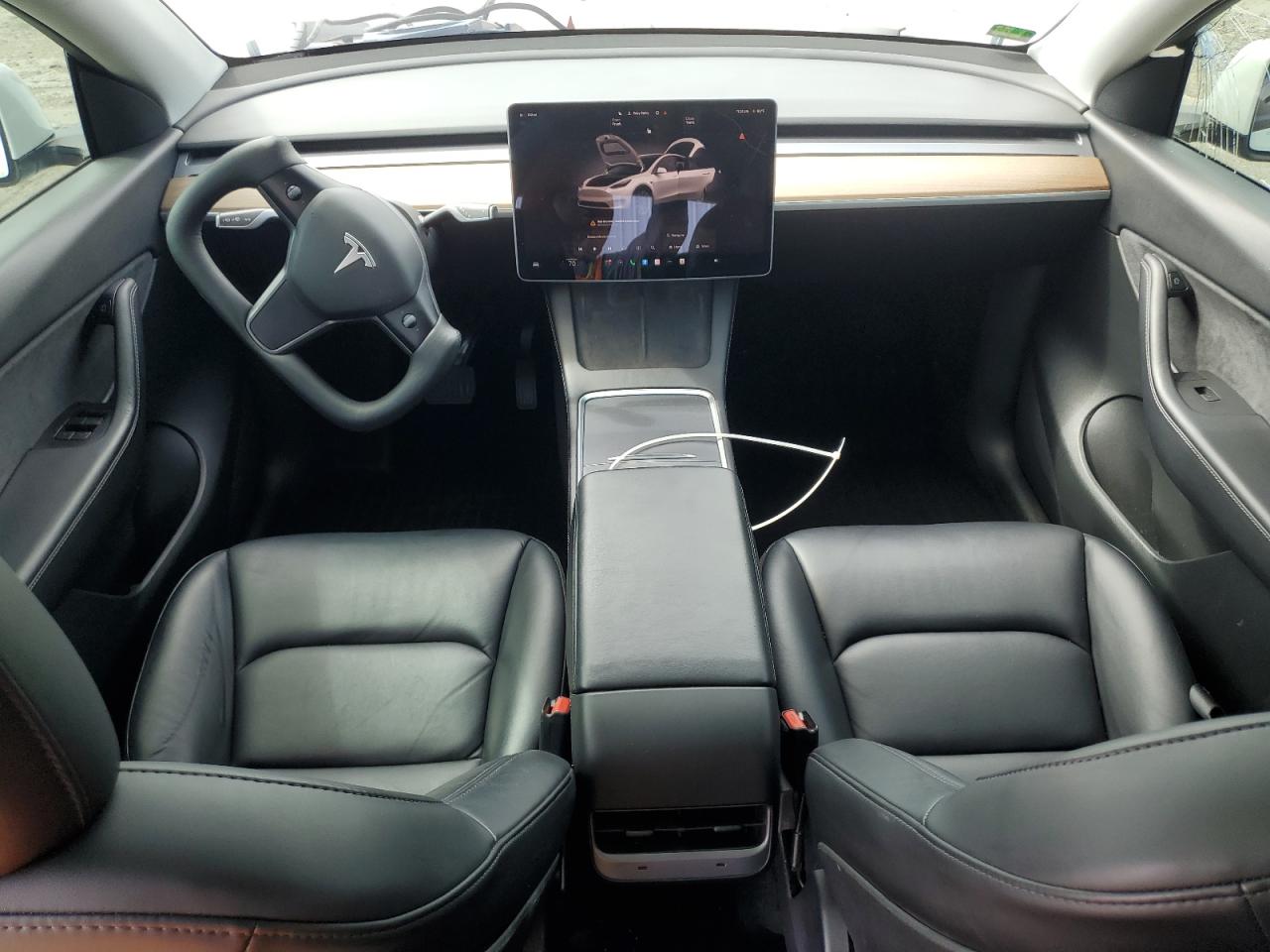 2022 Tesla Model Y VIN: 7SAYGDEE5NF394553 Lot: 71549925