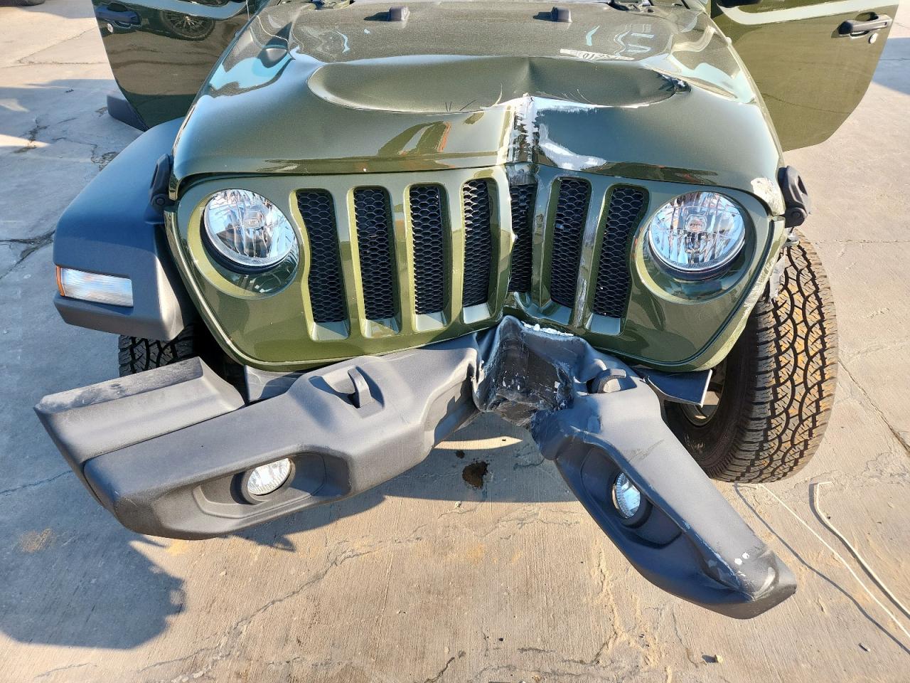 2021 Jeep Wrangler Unlimited Sport VIN: 1C4HJXDN8MW748139 Lot: 70373215