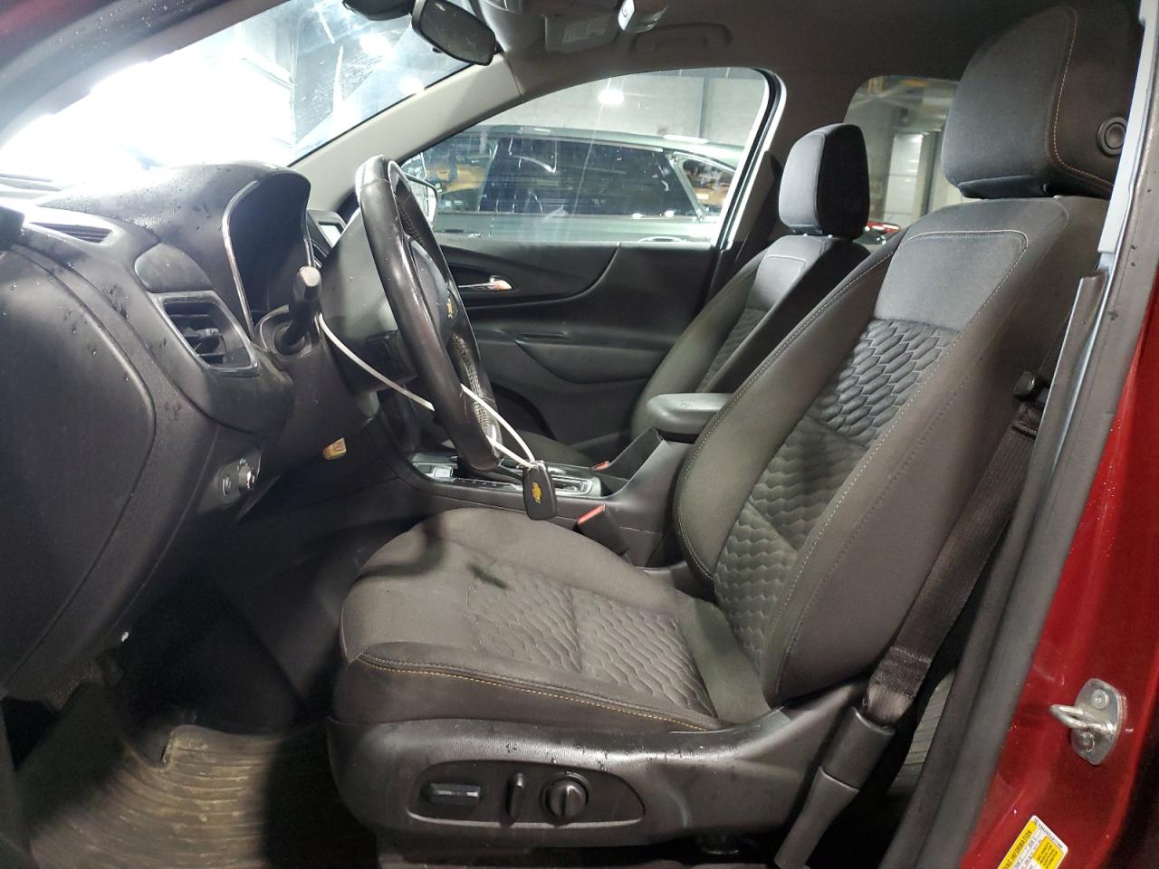 2018 Chevrolet Equinox Lt VIN: 2GNAXSEV4J6121680 Lot: 80484885