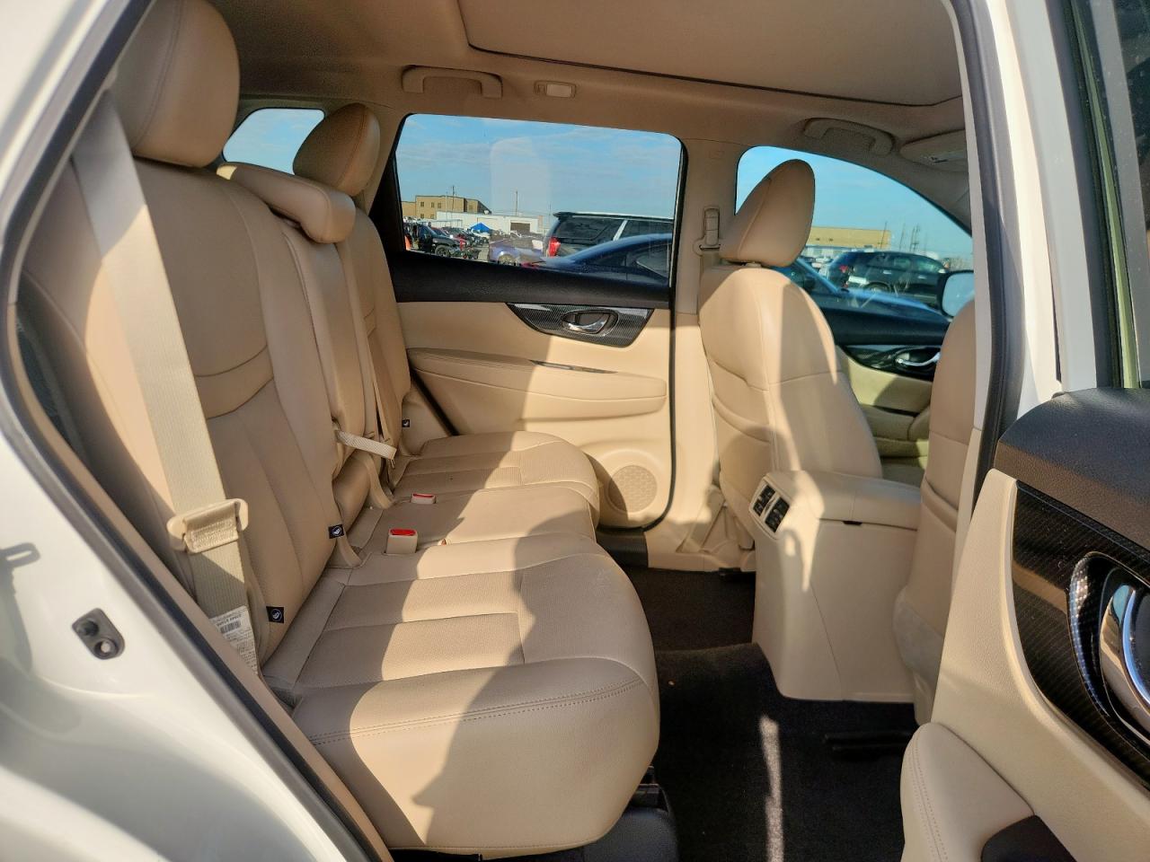 2017 Nissan Rogue S VIN: 5N1AT2MT3HC798110 Lot: 84210495