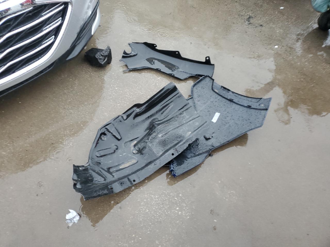 2022 Toyota Corolla Cross Xle VIN: 7MUDAABG1NV041178 Lot: 71433775