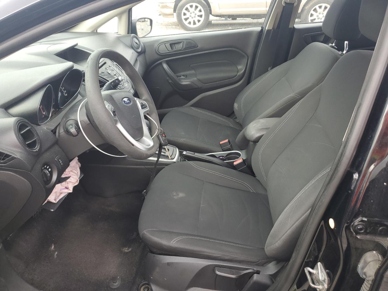 2018 Ford Fiesta Se VIN: 3FADP4BJ7JM119369 Lot: 82044805