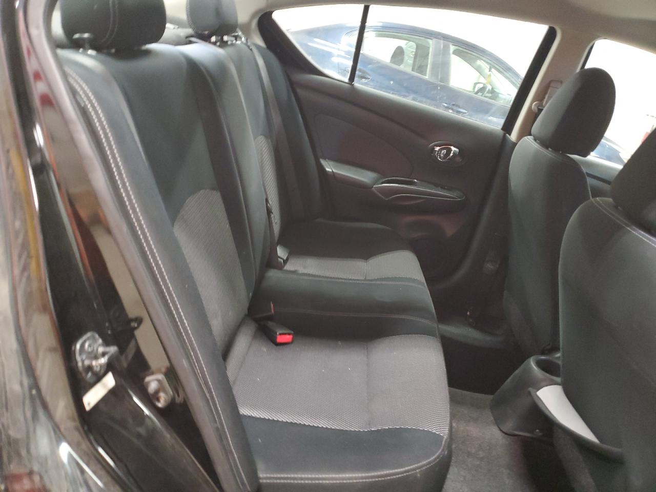 2015 Nissan Versa S VIN: 3N1CN7AP3FL809932 Lot: 71509925