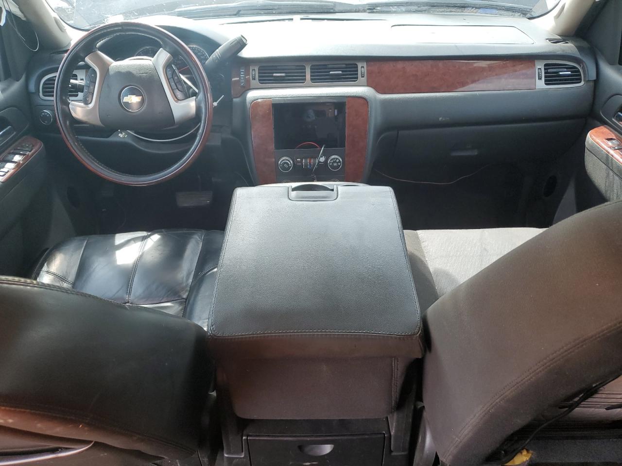 2011 Chevrolet Tahoe C1500 Ls VIN: 1GNSCAE09BR230866 Lot: 81639815