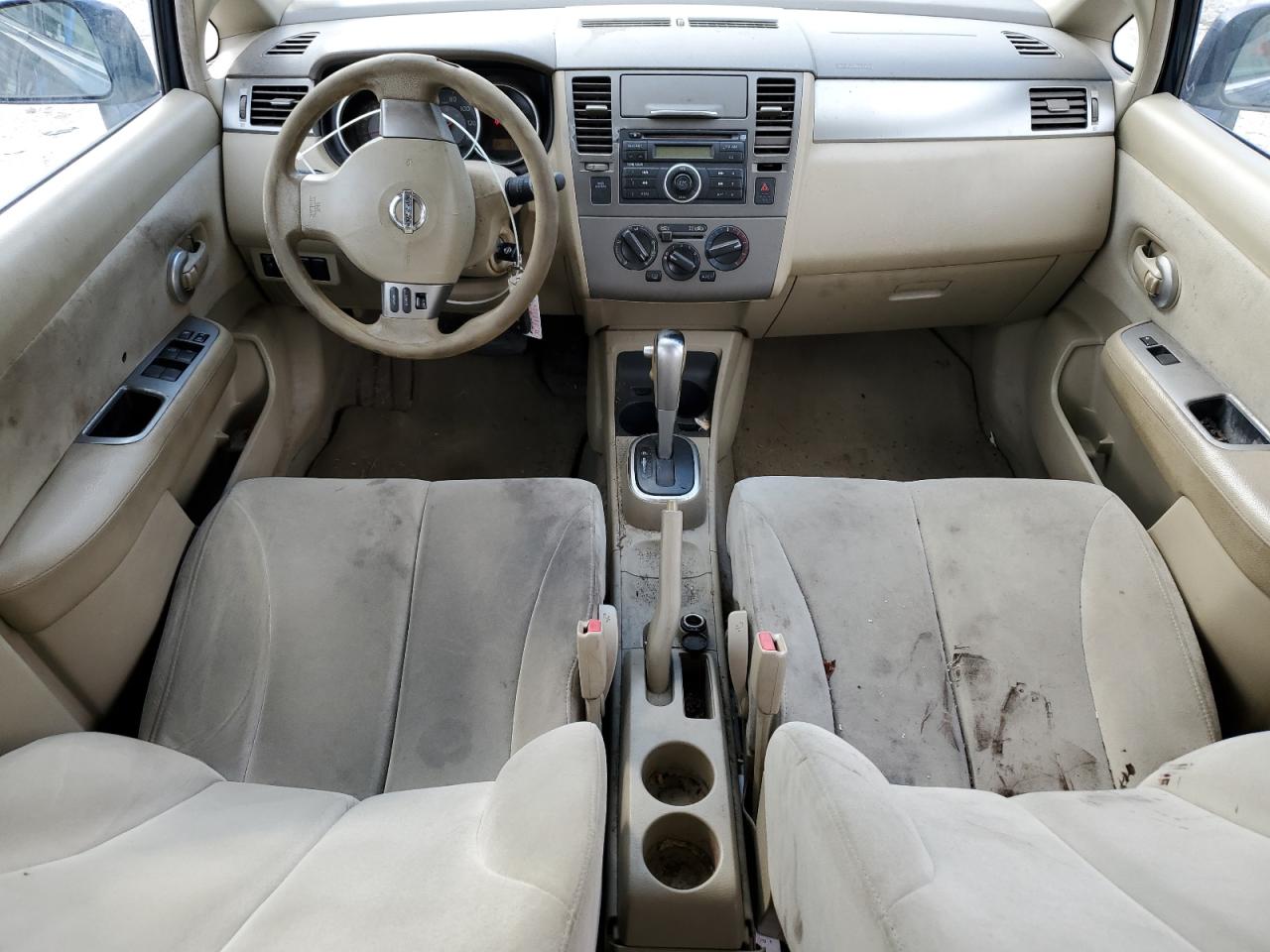 2008 Nissan Versa S VIN: 3N1BC11E48L358042 Lot: 81661825