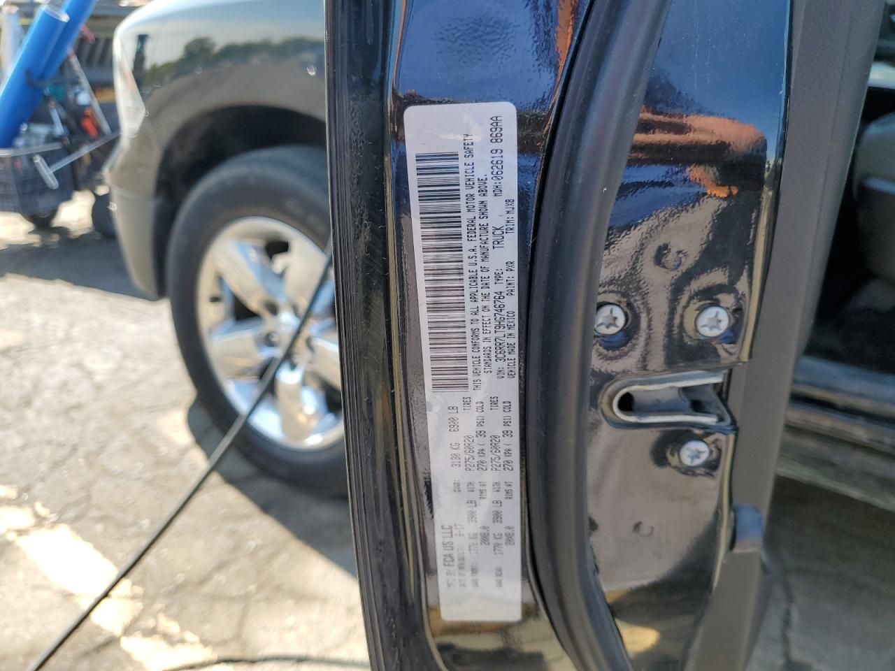 2017 Ram 1500 Slt VIN: 3C6RR7LT9HG746764 Lot: 70769095