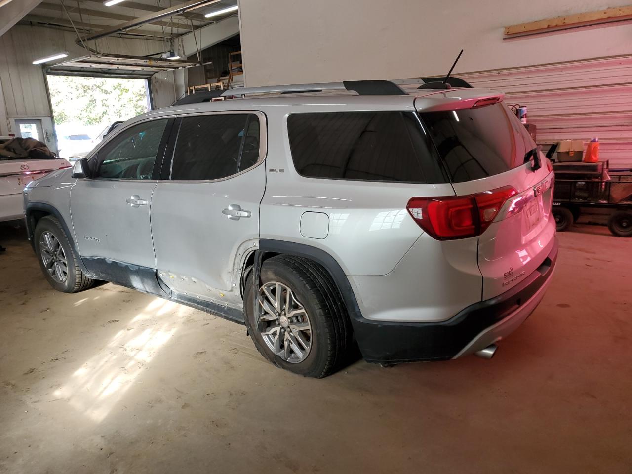 2018 GMC Acadia Sle silver null gasoline 1GKKNSLS0JZ186109 photo #3