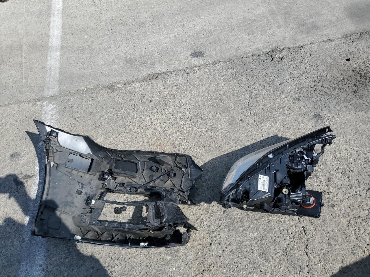 2017 BMW 740 I VIN: WBA7E2C38HG740803 Lot: 81501205