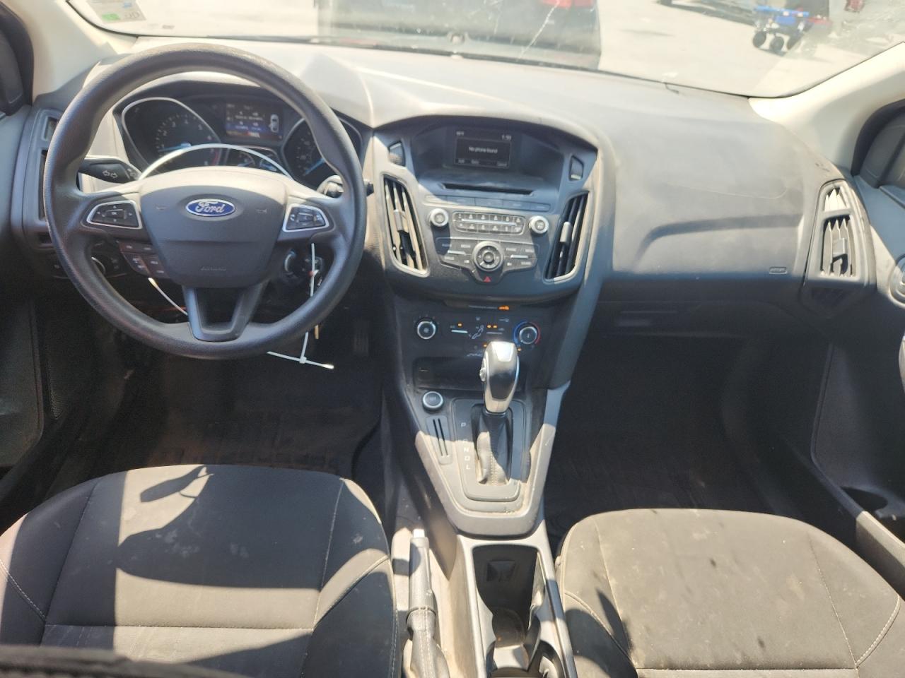 2016 Ford Focus Se VIN: 1FADP3K22GL217626 Lot: 83760335