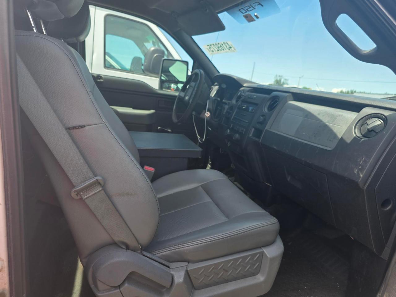 2011 Ford F150 VIN: 1FTMF1CM9BKD60752 Lot: 43169275