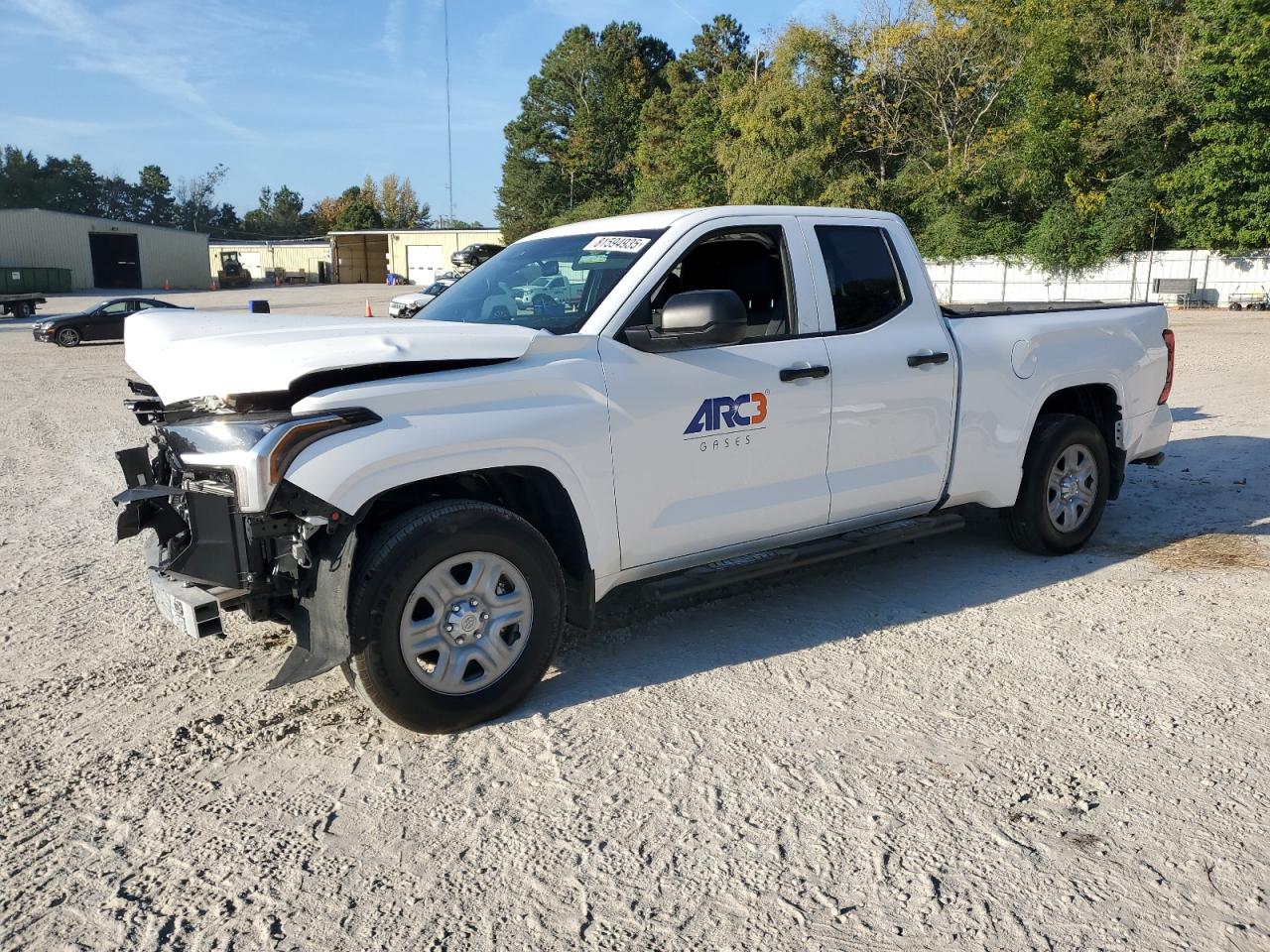 2025 Toyota Tundra Double Cab Sr white null gas 5TFKB5AA9SX047996 photo #1