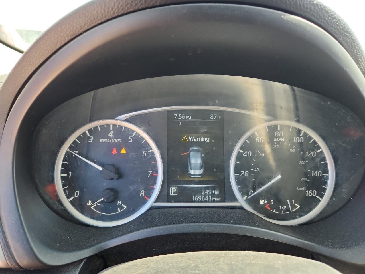 2018 Nissan Sentra S VIN: 3N1AB7AP2JL640351 Lot: 81851795