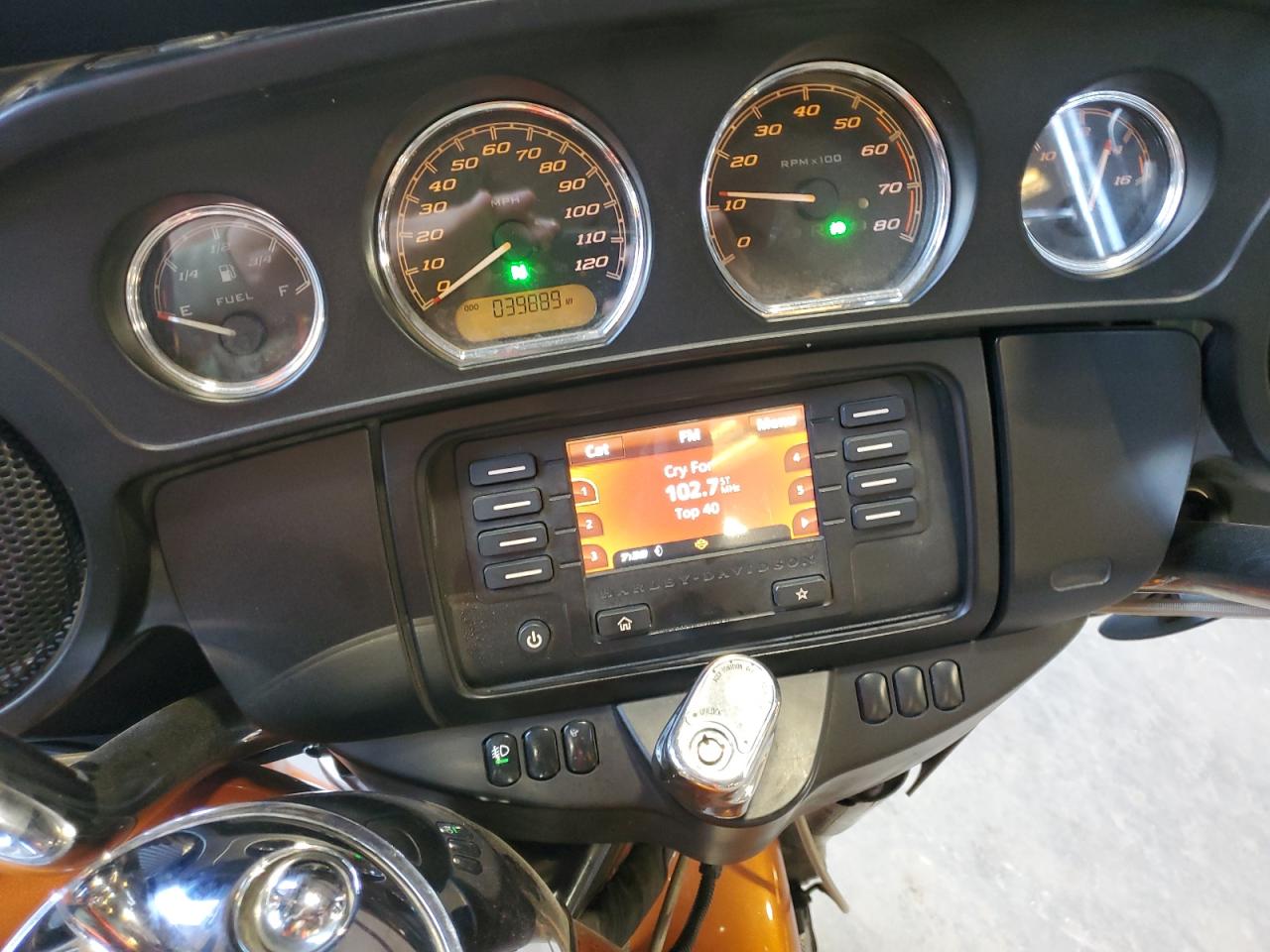 2015 Harley-Davidson Flhtcu Ultra Classic Electra Glide VIN: 1HD1FCM11FB688500 Lot: 83839325