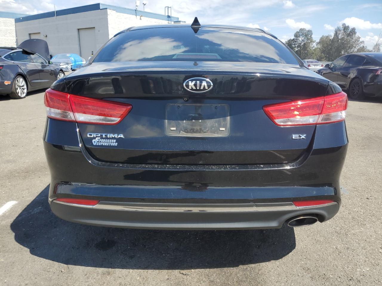 2016 Kia Optima Ex VIN: 5XXGU4L30GG055573 Lot: 81593815