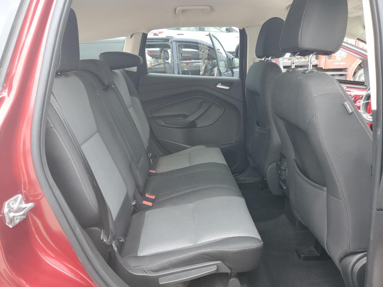 2017 Ford Escape Se VIN: 1FMCU9G90HUD06349 Lot: 81647885