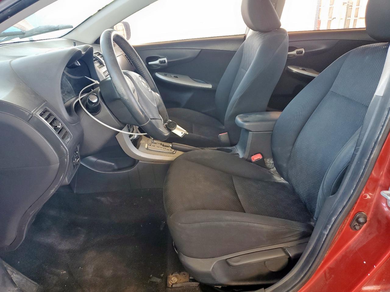 2010 Toyota Corolla Base VIN: 1NXBU4EE6AZ303024 Lot: 84211605