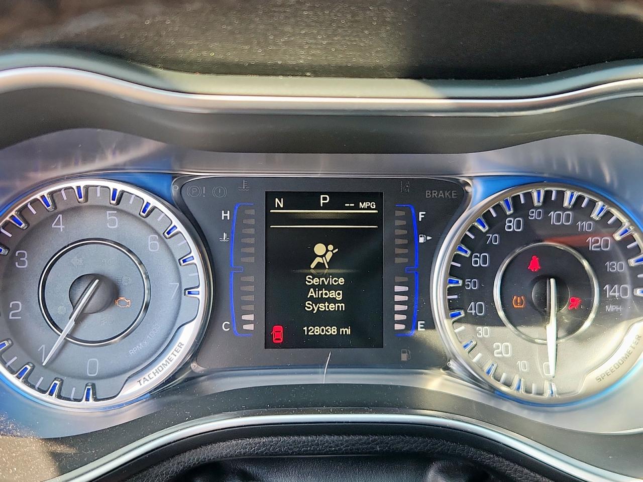 2016 Chrysler 200 Limited VIN: 1C3CCCAB1GN137147 Lot: 84463045