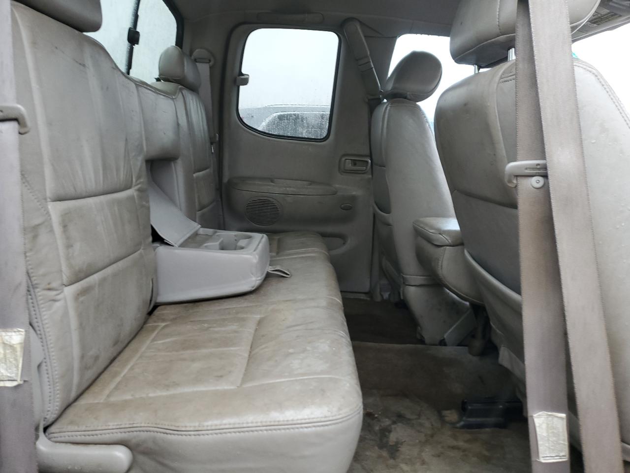 2000 Toyota Tundra Access Cab VIN: 5TBBT4410YS047024 Lot: 81563775