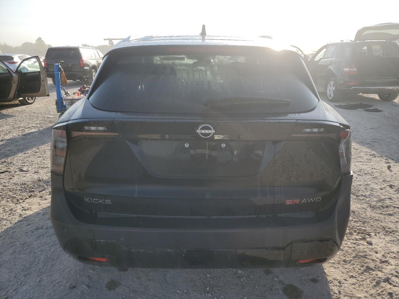 2025 Nissan Kicks Sr VIN: 3N8AP6DD0SL392522 Lot: 84407435