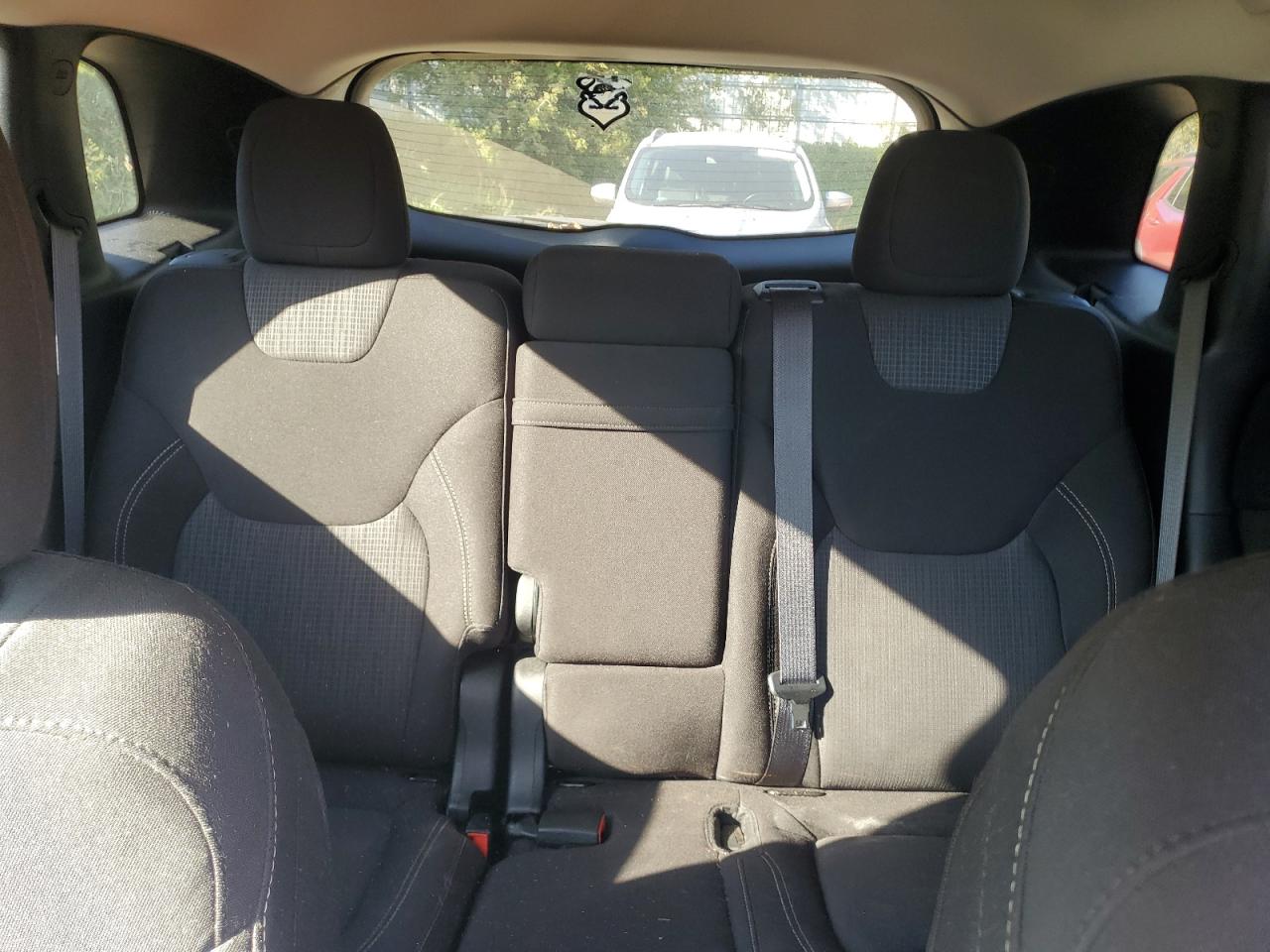 2017 Jeep Cherokee Latitude VIN: 1C4PJLCB7HD231668 Lot: 81880735