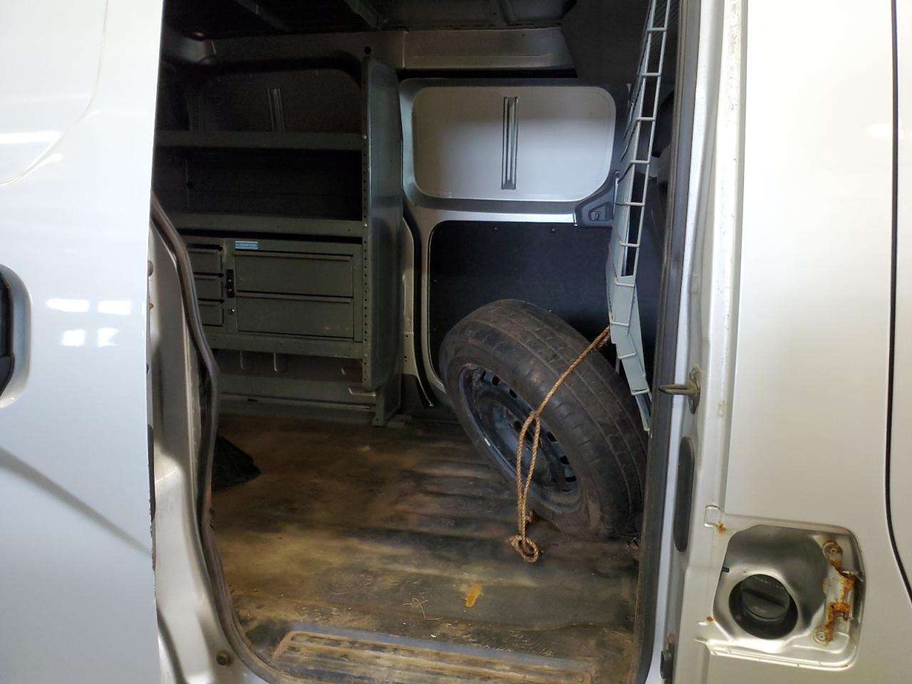 2015 Nissan Nv200 2.5S VIN: 3N6CM0KN4FK702265 Lot: 81212325