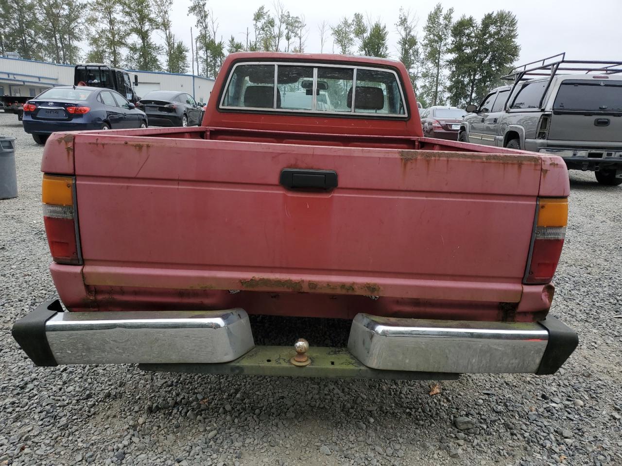 1985 Toyota Pickup 1/2 Ton Rn50 Sr5 VIN: JT4RN50S5F5002068 Lot: 71455715