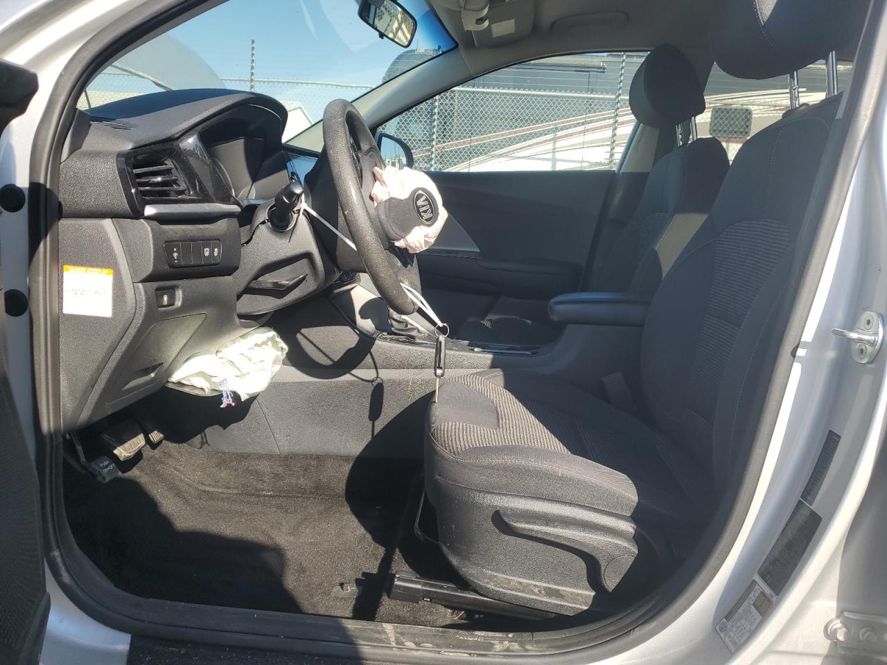 2020 Kia Niro Lx VIN: KNDCB3LC4L5369594 Lot: 84253905