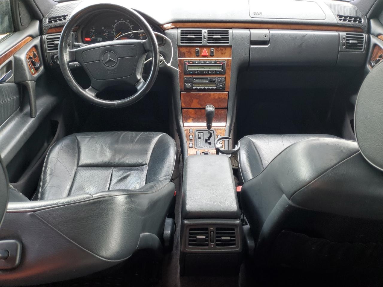 1998 Mercedes-Benz E 320 VIN: WDBJF65F4WA603280 Lot: 81885695