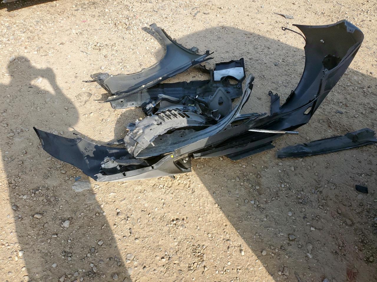 2011 Lexus Rx 450H VIN: JTJBC1BA3B2033123 Lot: 62075315